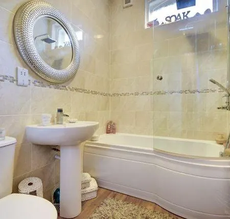 Bunny Burrow * Whitby